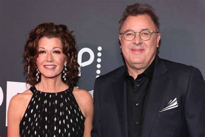 Inside The Married Lives Of Amy Grant And Vince Gill