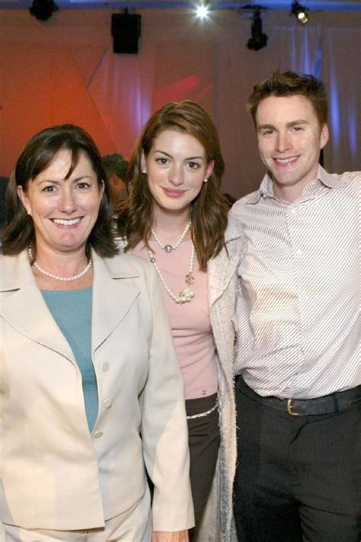 Is Anne Hathaway’s Sister Noah Hathaway’s Cousin