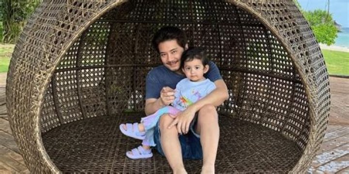 Janno Gibbs