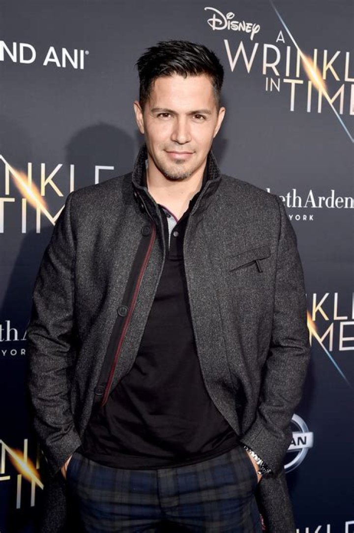 Jay Hernandez