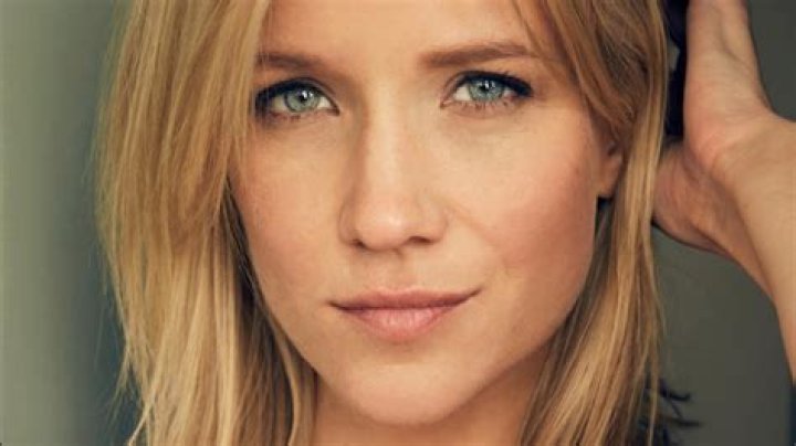 Jessy Schram