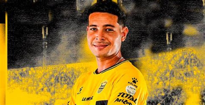 Jhow Benav&iacute;dez