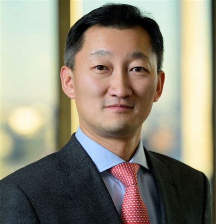 Jin Jae-Young