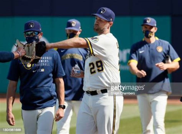 Josh Lindblom