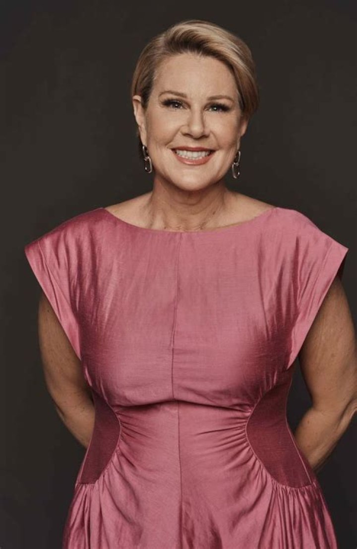 Julia Morris