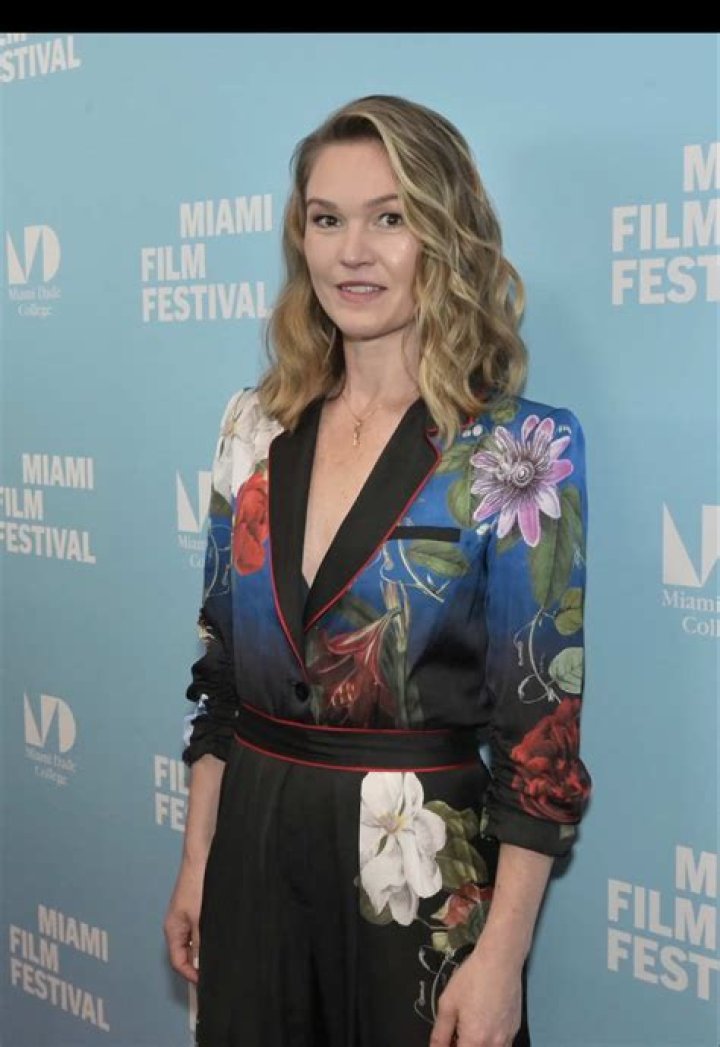 Julia_Stiles