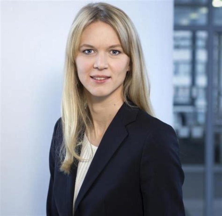 Julie Kurz