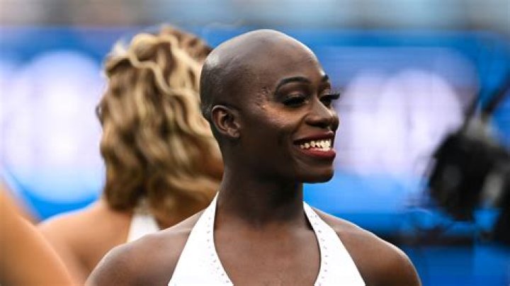 Justine Lindsay