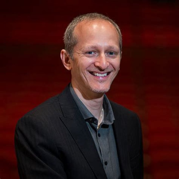 Kenneth Lampl