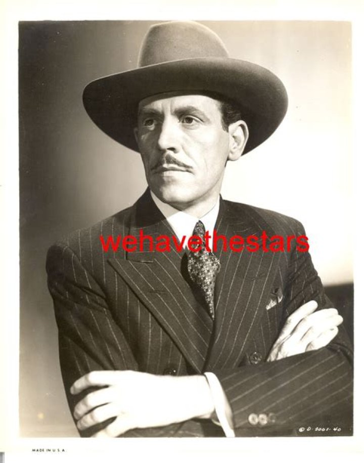 Kenneth MacDonald