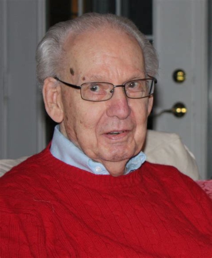 Kenneth Pearson