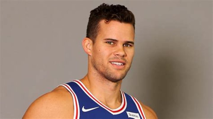 Kris Humphries