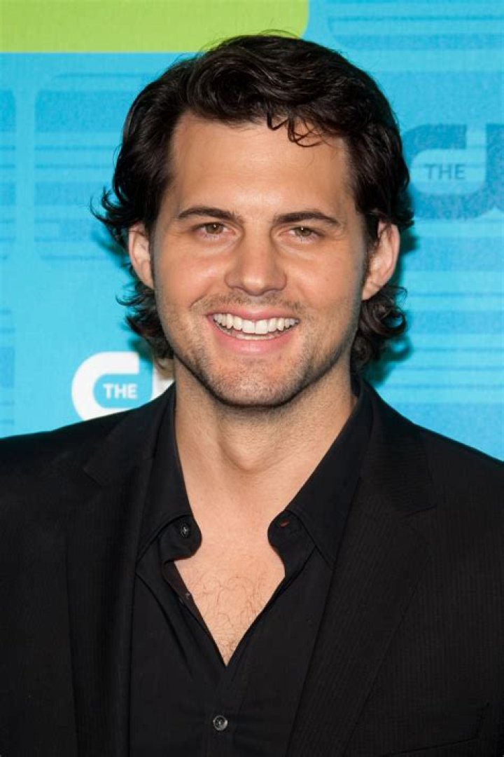 Kristoffer Polaha