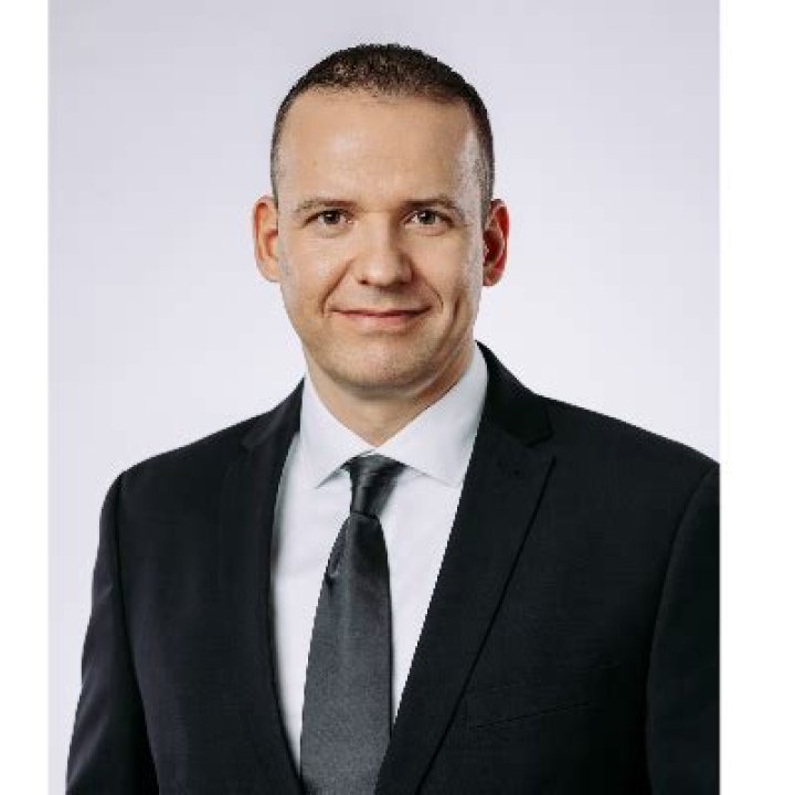 Laszlo Toroczkai