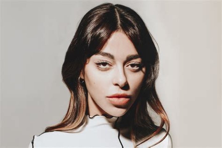 Lauren Mia Jones