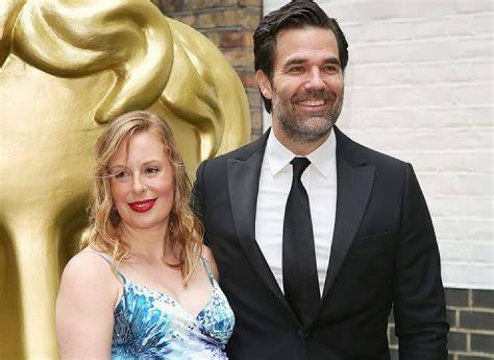 Leah Delaney | Husband Rob Delaney | Married Life