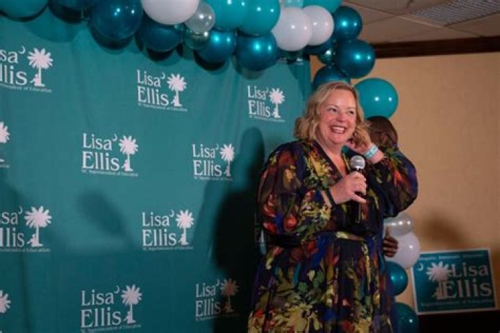 Lisa Ellis