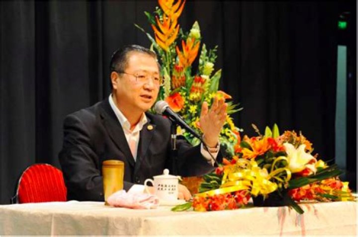 Lu Jun Hong