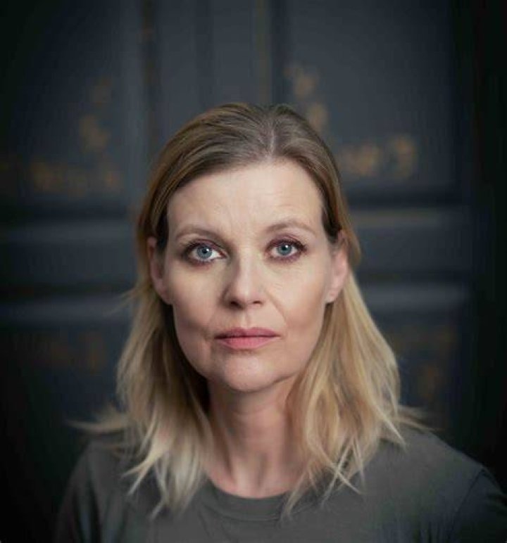 Lucy Akhurst