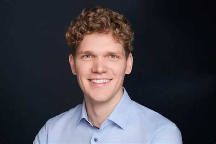 Lukas Abl&aacute;tico