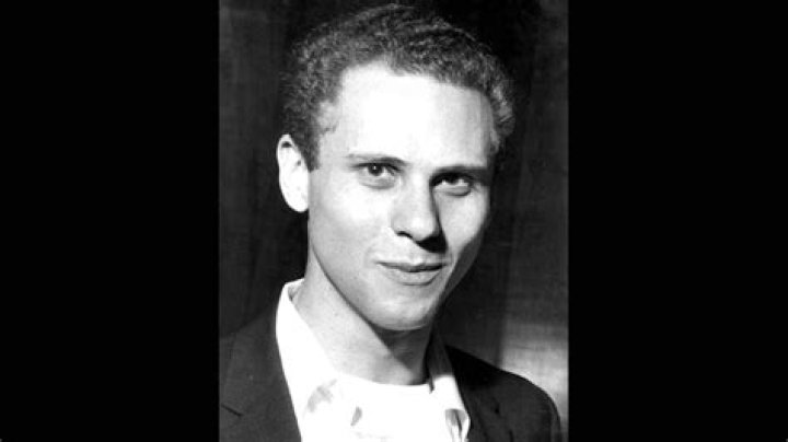 Malcolm Frager