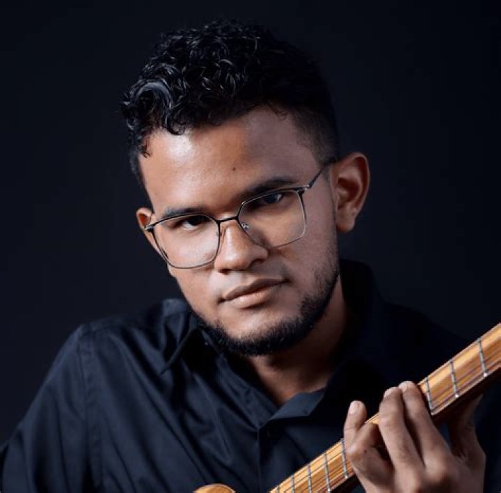 Manuel Hern&aacute;ndez