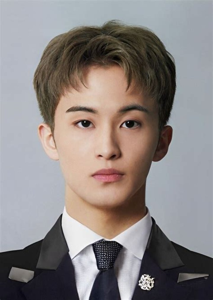 Mark Lee