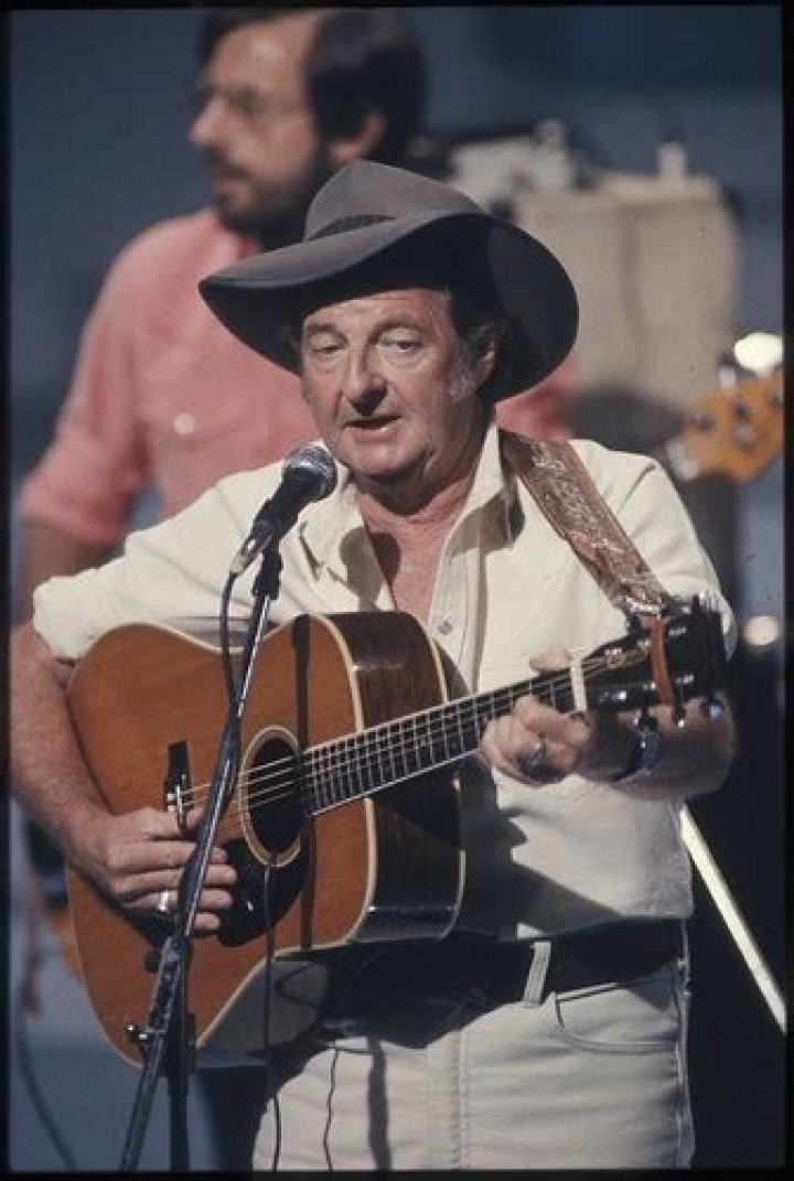 MBE Slim Dusty