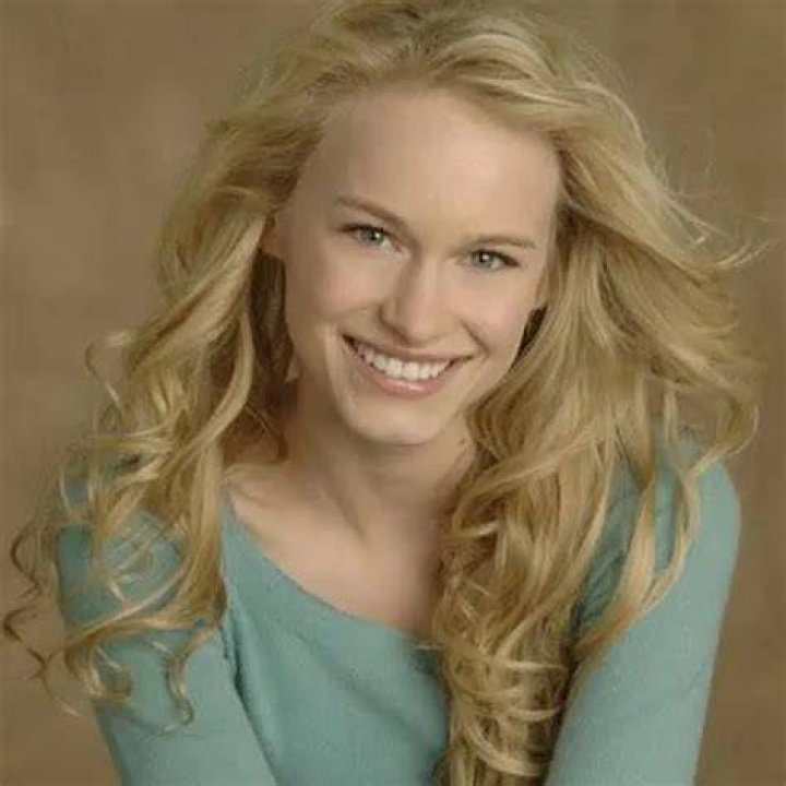 Megan McTavish