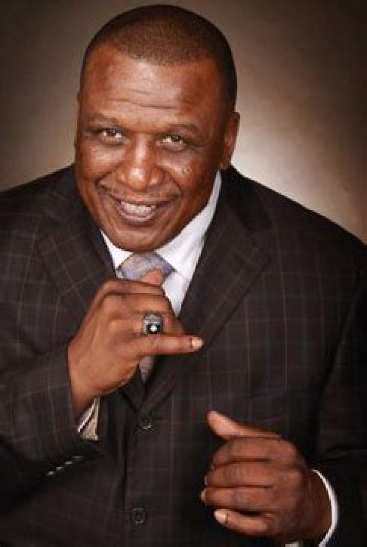Mike Ronay Evans