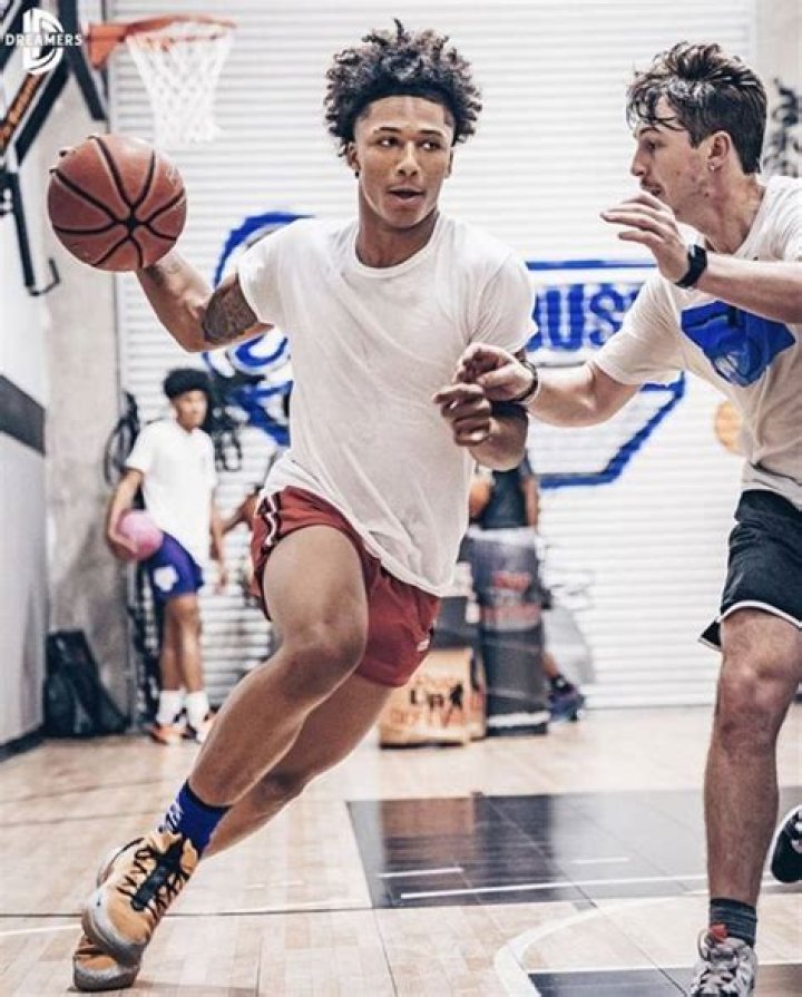Mikey Williams