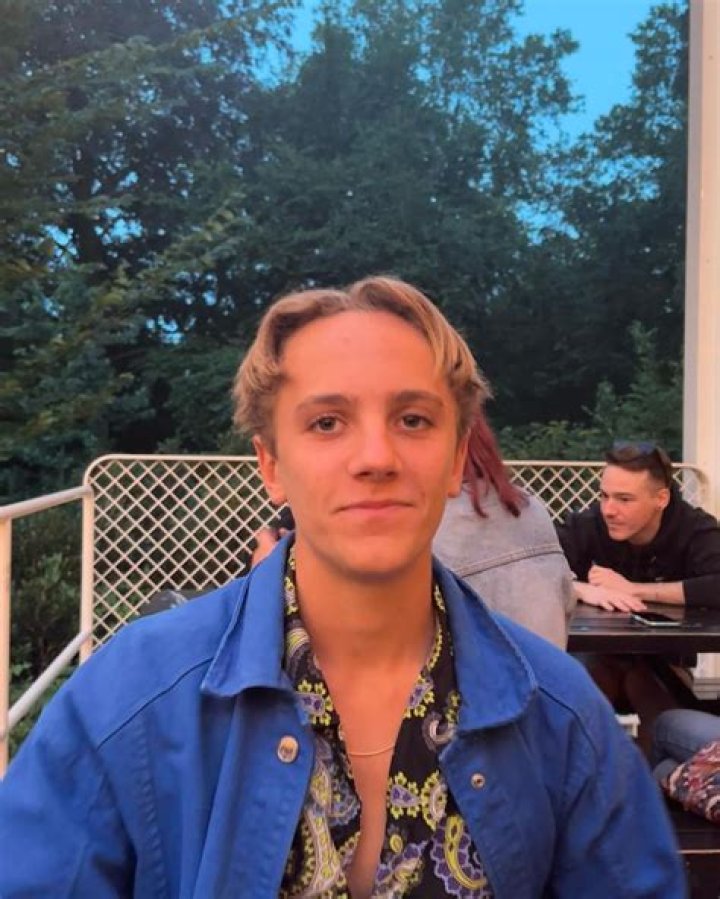 Mo Bakker