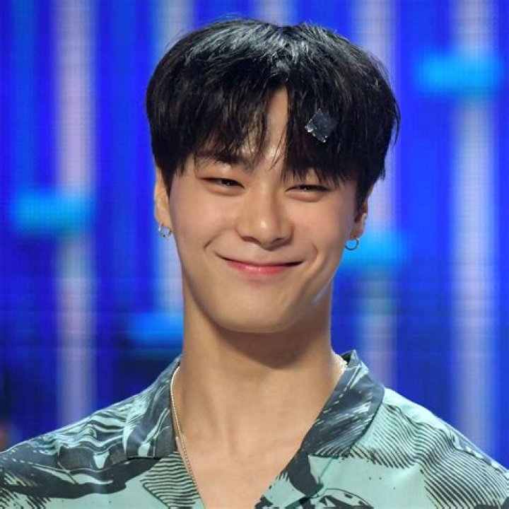 Moonbin