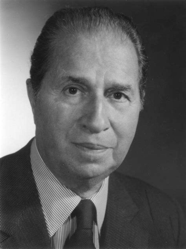 Mortimer J. Adler