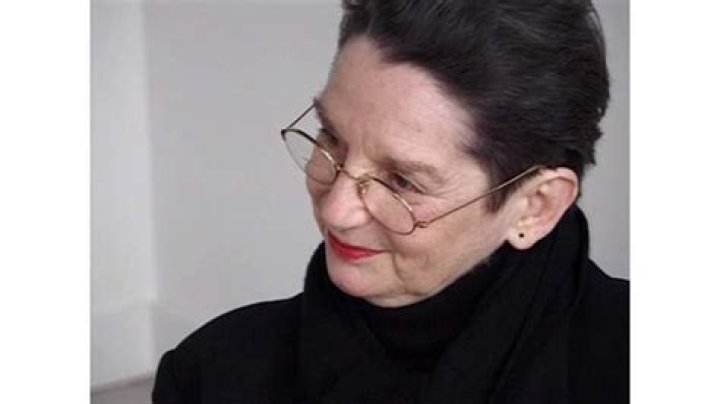 Nan Hoover