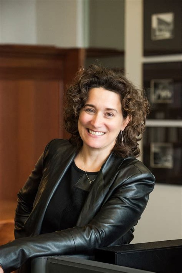 Nathalie Maille