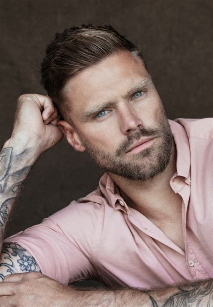 Nick Youngquest