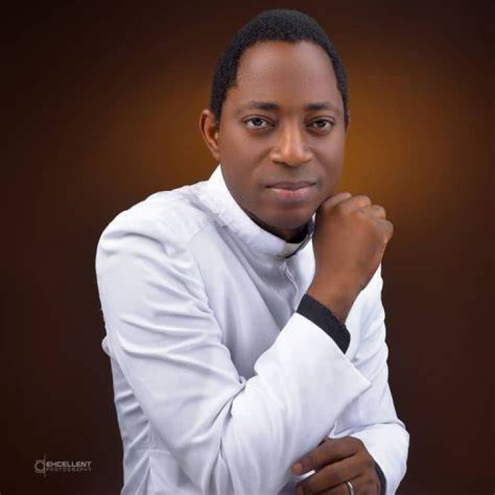 Olu Evans