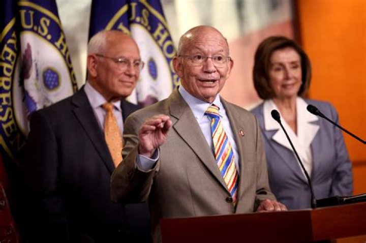 Peter DeFazio