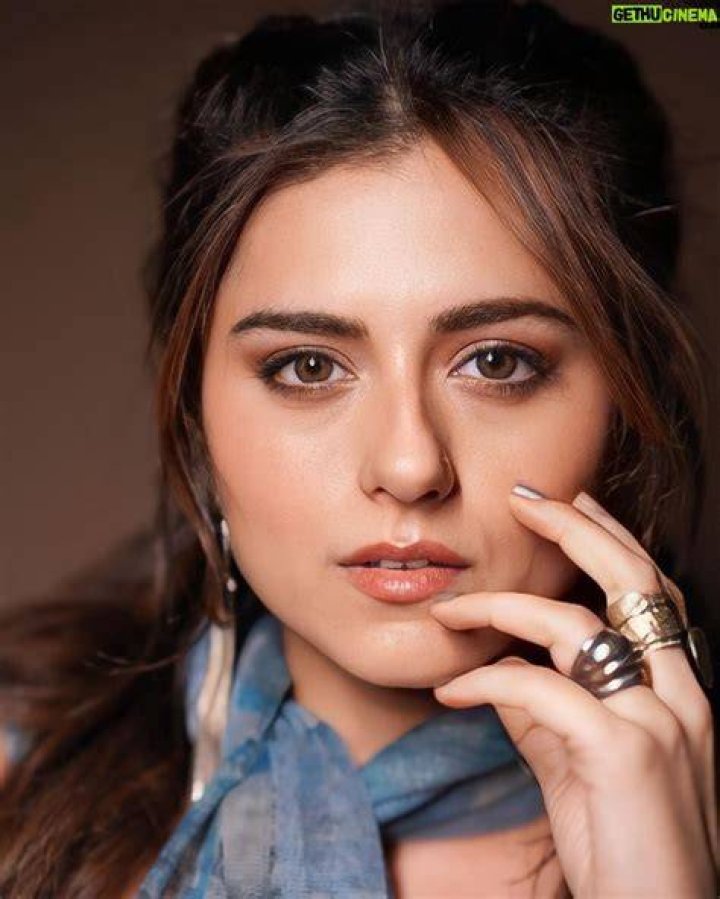 Riddhi Dogra