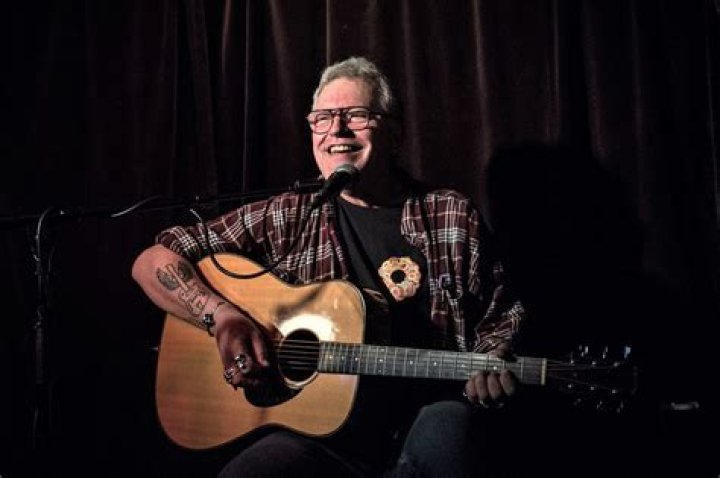 Robb Johnson