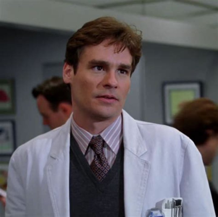 Robert Sean Leonard