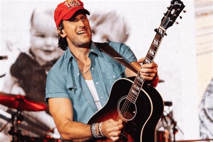 Russell Dickerson