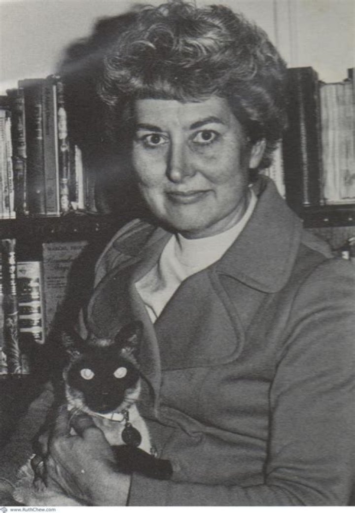 Ruth Chew