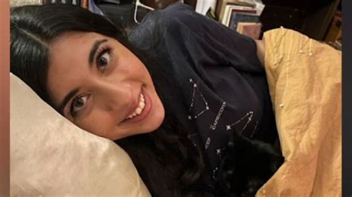 Sania Khan