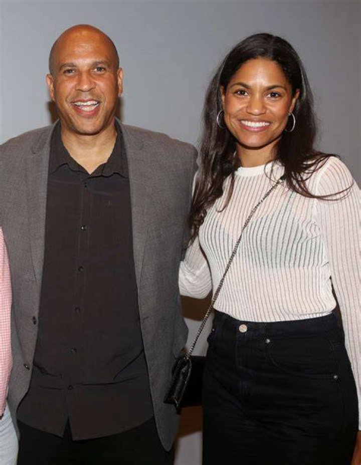 Sarah Lewis: Who Is She? Sean Lewis Wife: Married Life & Children