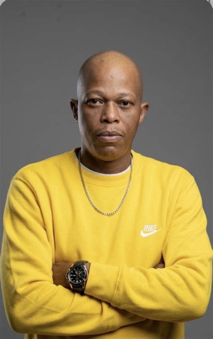 Sbu Khomo