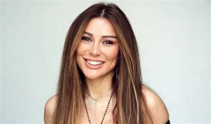 Selen G&ouml;rg&uuml;zel
