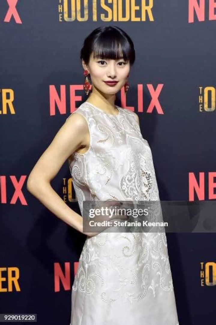 Shiori Kutsuna