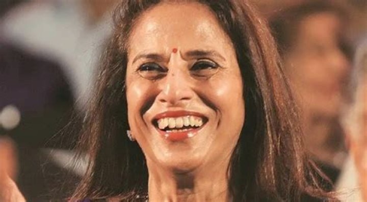 Shobhaa De